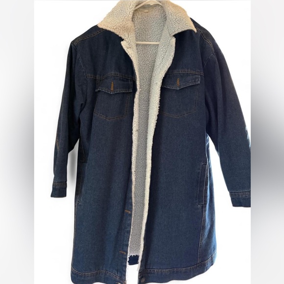 Jacket - Picture 1 of 4